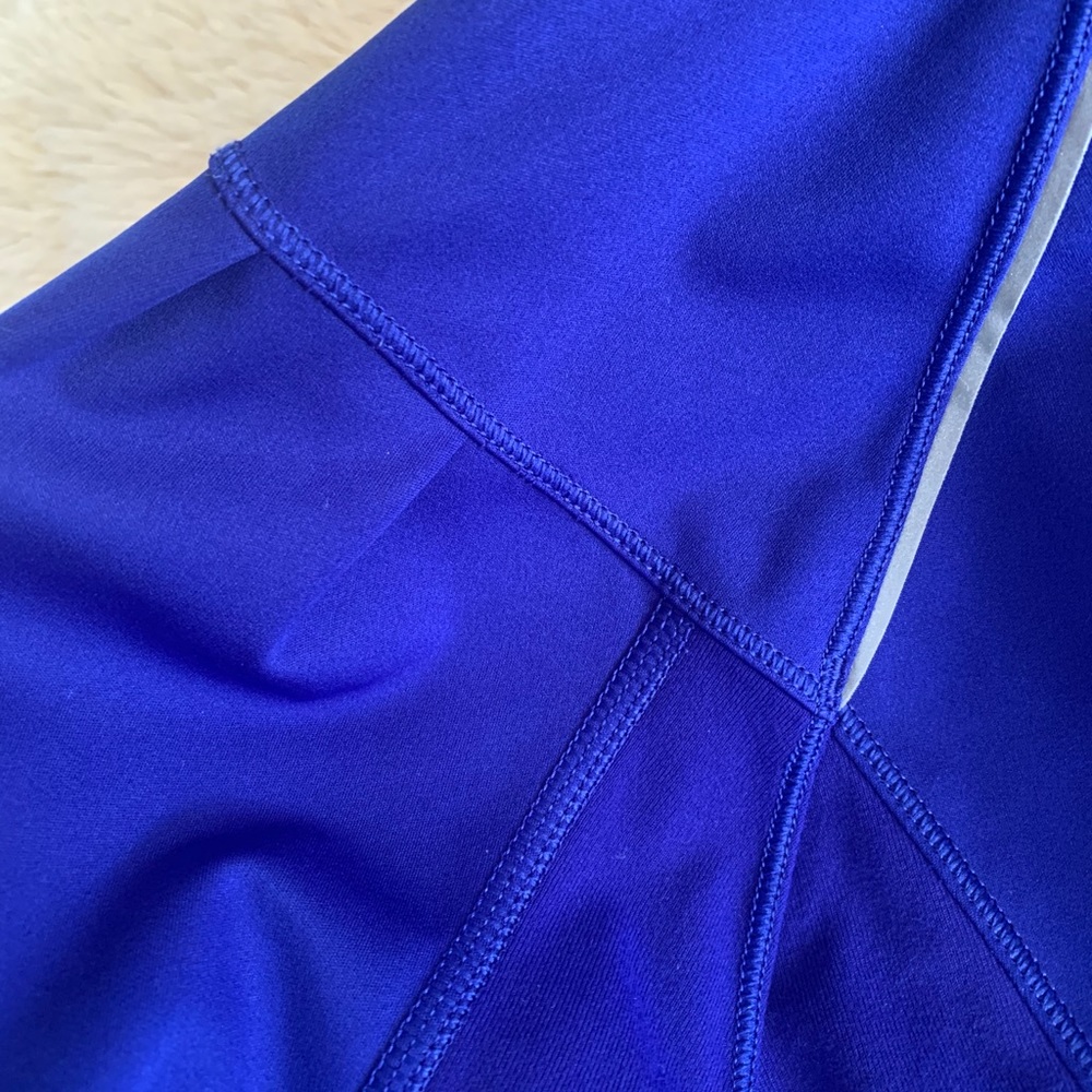 Lululemon Jacket - Picture 9 of 16